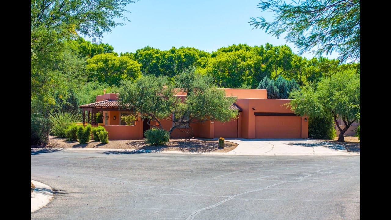 Santiago at Barrio de Tubac Home Tour by Sally Robling